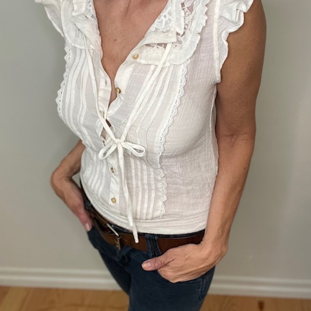 White/Cream Ruffle Top